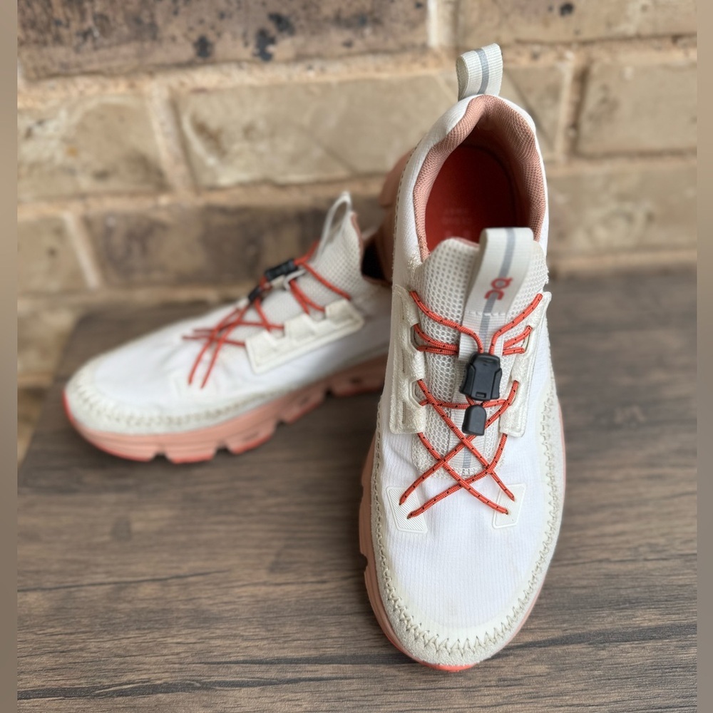 On Running Women's Ice Chill Cloudaway Hiking Sneaker s 8 - Picture 8 of 10